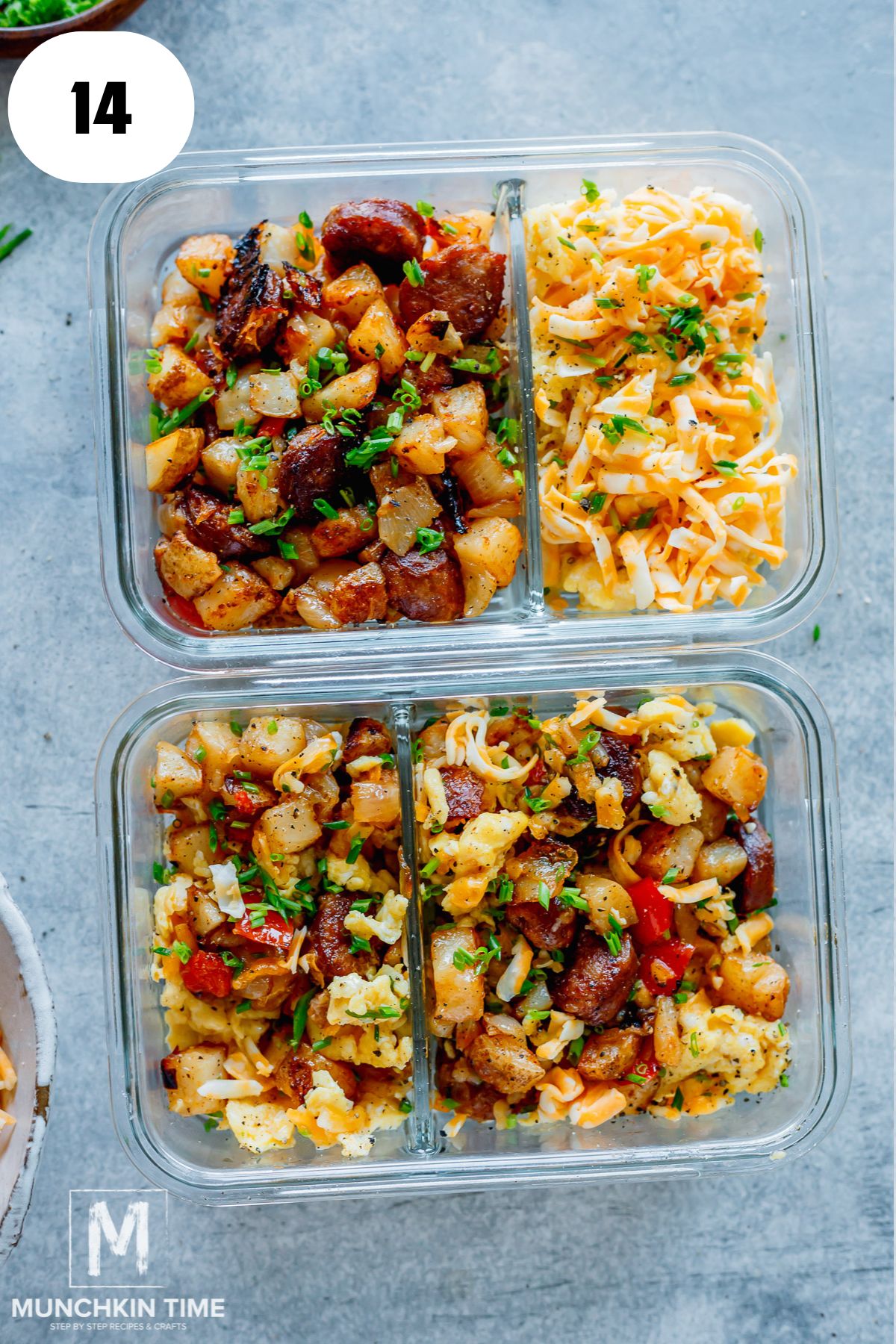Easy high protein breakfast bowl meal prep in glass container.