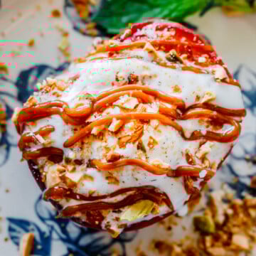 Easy Grilled Peaches with Ice Cream