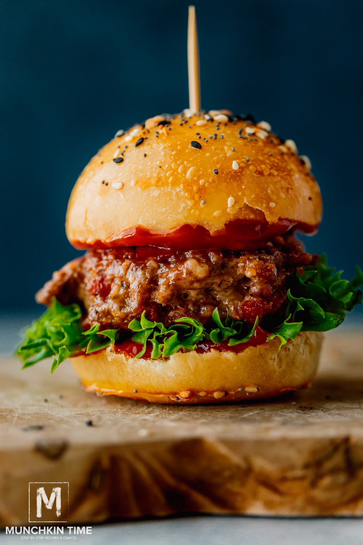 Ground Beef Slider with Homemade Sourdough Hamburger Bun