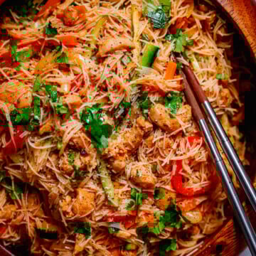 Chicken Stir Fry with Noodles (Korean Funchoza Recipe)