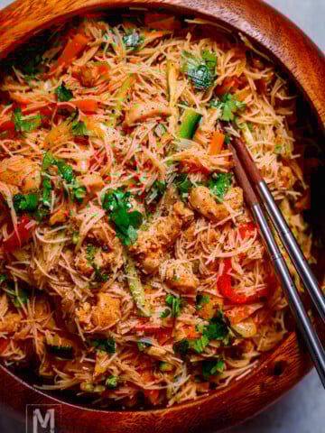 Chicken Stir Fry with Noodles (Korean Funchoza Recipe)
