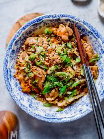 Egg Roll In A Bowl With Coleslaw Mix and Chicken Thighs