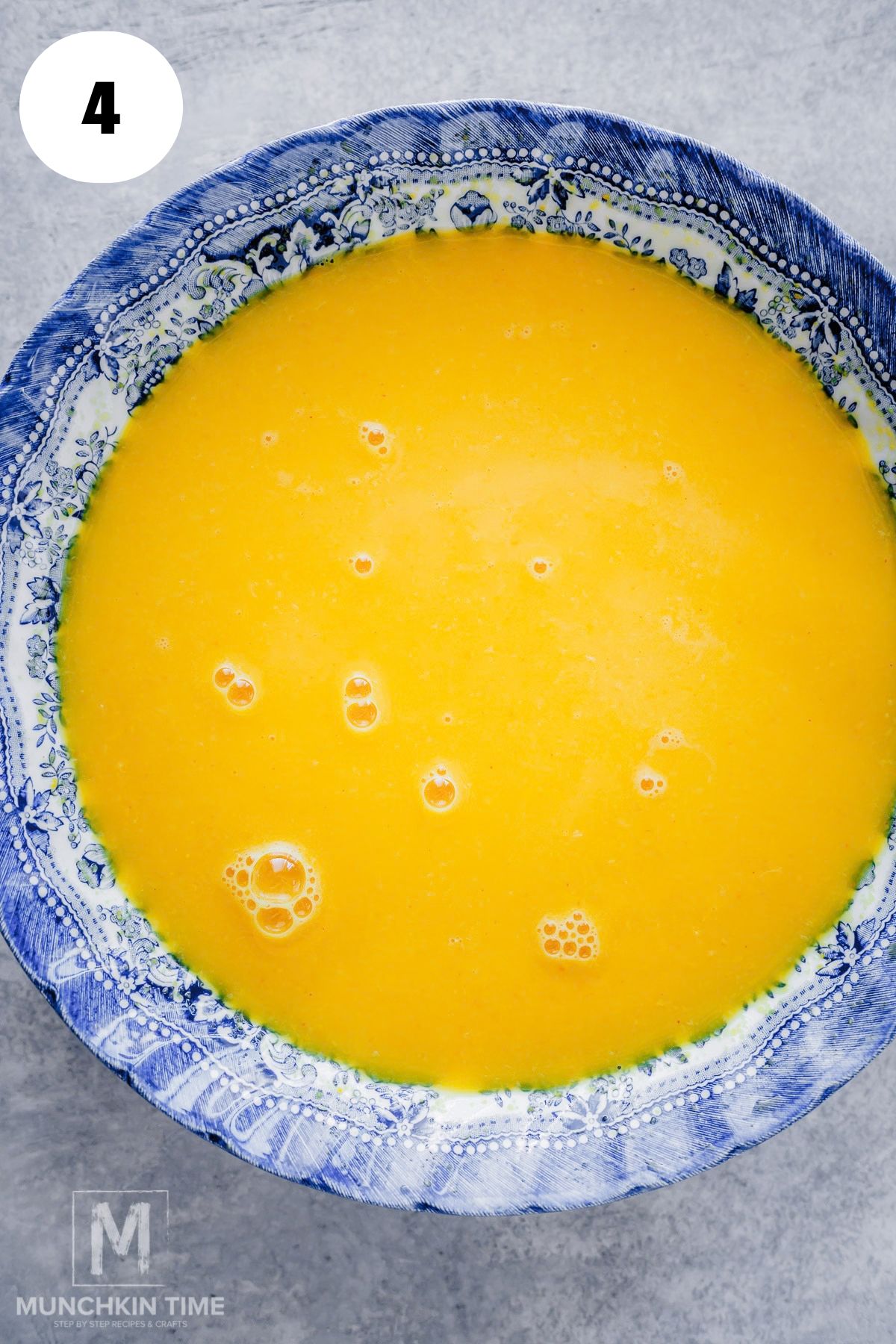 Strained lemon ginger juice with reserved ginger and lemon pulp