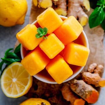 Lemon ginger ice cubes with fresh lemon, ginger and turmeric